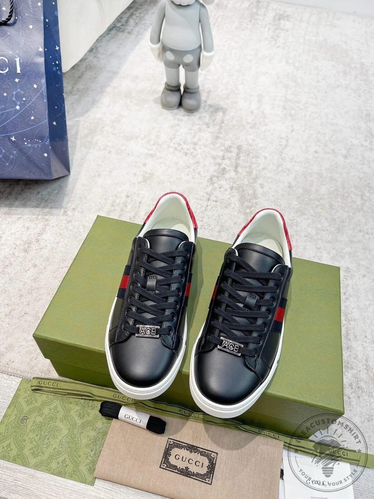 Gucci Ace Embroidered Bee Black Leather Red Crocodile Heel Detail Sneakers 11 Gucci Ace Embroidered Bee Black Leather Red Crocodile Heel Detail Sneakers