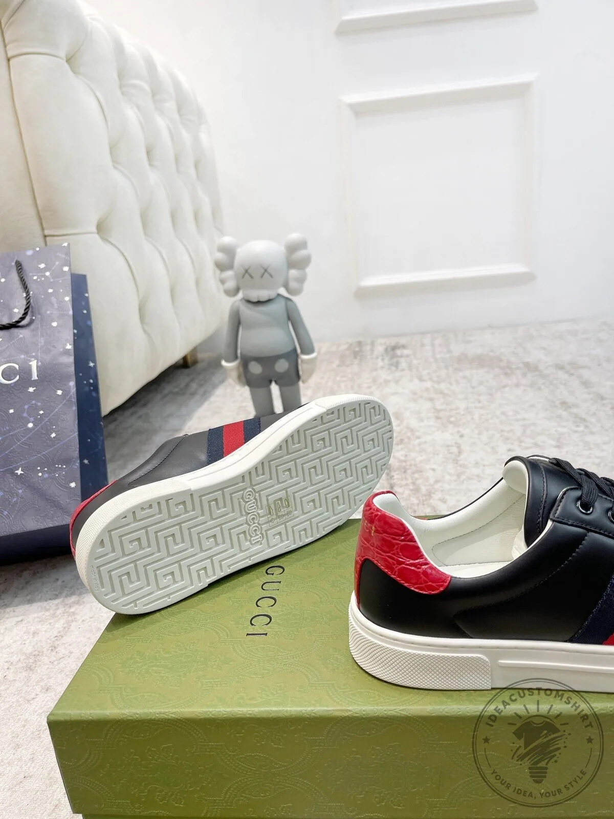 Gucci Ace Embroidered Bee Black Leather Red Crocodile Heel Detail Sneakers 12 Gucci Ace Embroidered Bee Black Leather Red Crocodile Heel Detail Sneakers